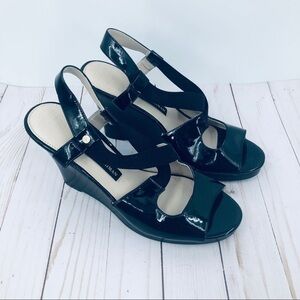 Dana Buchman women’s black wedge heels  size 10M‎